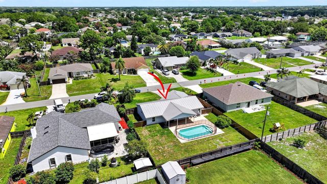756 SW Ancona Road, Port St. Lucie, FL 34953