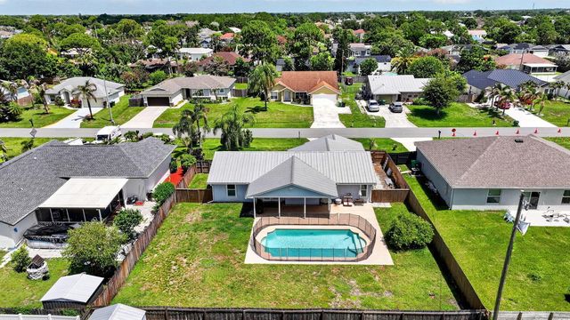756 SW Ancona Road, Port St. Lucie, FL 34953