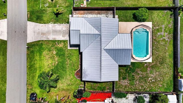 756 SW Ancona Road, Port St. Lucie, FL 34953