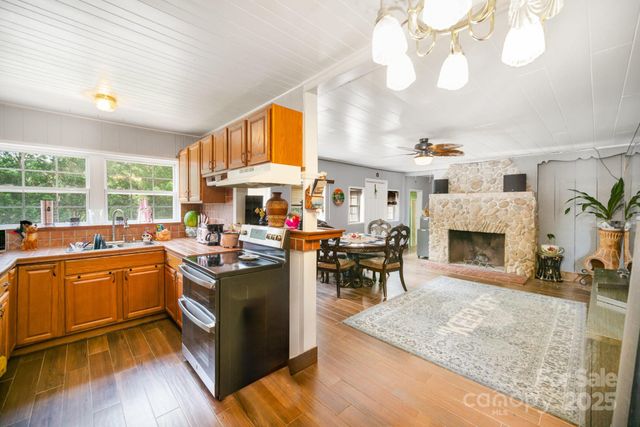 5331 Beam Lake Drive, Charlotte, NC 28216