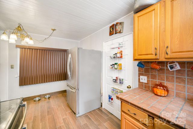 5331 Beam Lake Drive, Charlotte, NC 28216