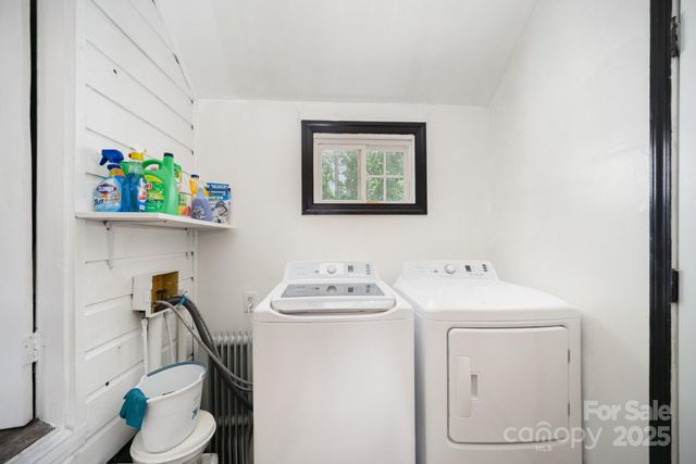 5331 Beam Lake Drive, Charlotte, NC 28216
