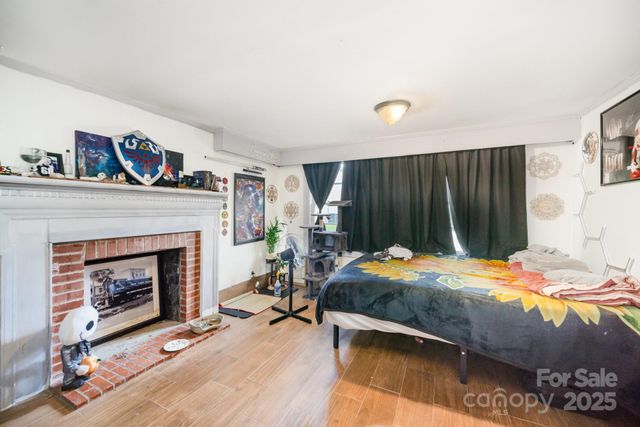 5331 Beam Lake Drive, Charlotte, NC 28216