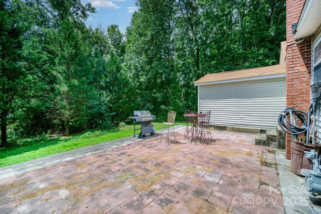 5331 Beam Lake Drive, Charlotte, NC 28216