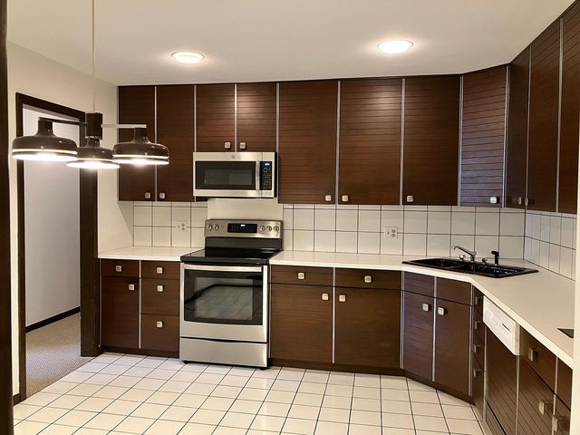 838 Michigan Avenue 4C, Evanston, IL 60202