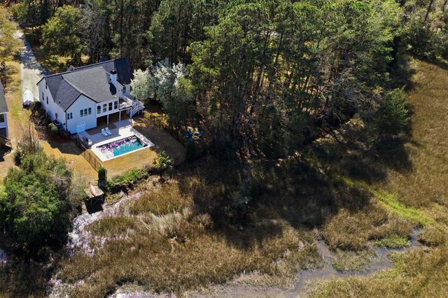 106 Berkshire Drive, Wando, SC 29492