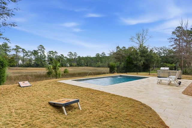 106 Berkshire Drive, Wando, SC 29492