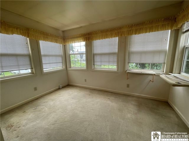 102 Broadhead Avenue, Jamestown, NY 14701