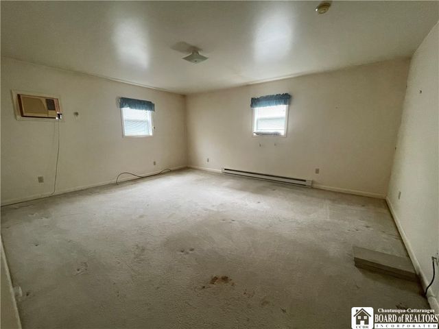 102 Broadhead Avenue, Jamestown, NY 14701