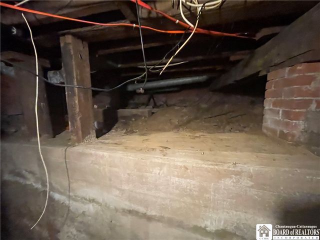 102 Broadhead Avenue, Jamestown, NY 14701