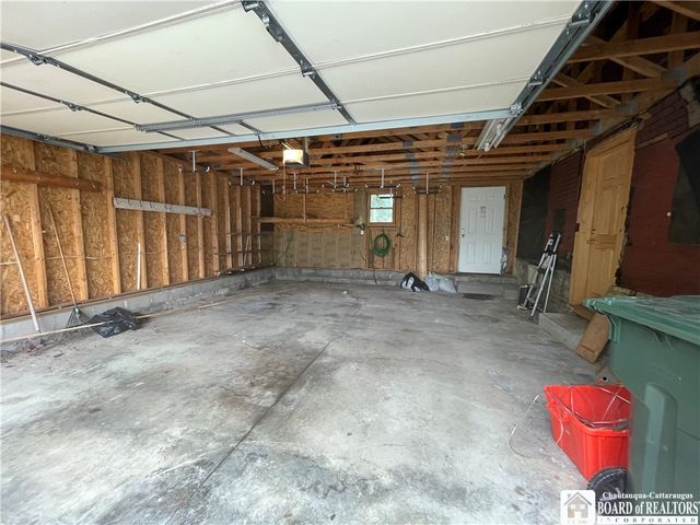 102 Broadhead Avenue, Jamestown, NY 14701