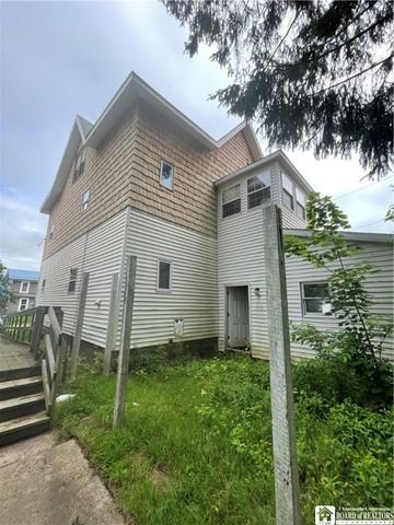 102 Broadhead Avenue, Jamestown, NY 14701