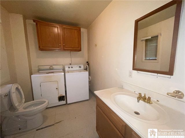 102 Broadhead Avenue, Jamestown, NY 14701