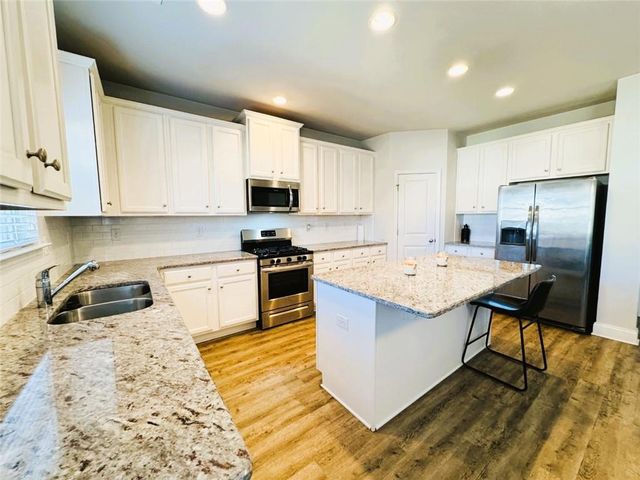 142 Wentworth Lane, Villa Rica, GA 30180