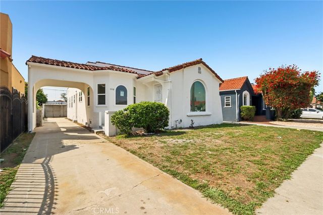 1112 W 64th Street, Los Angeles, CA 90044