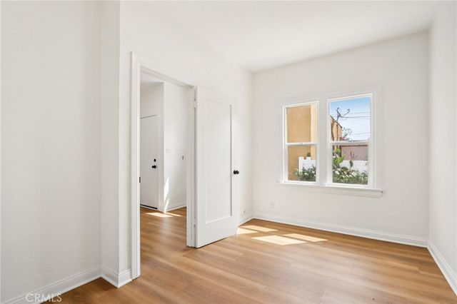 1112 W 64th Street, Los Angeles, CA 90044