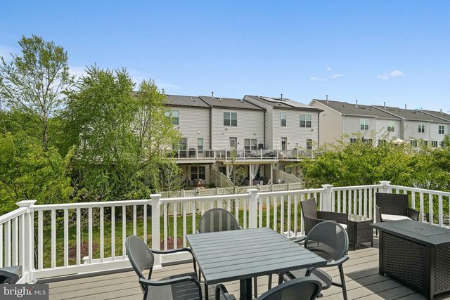 23 BURLWOOD DR, Millersville, MD 21108