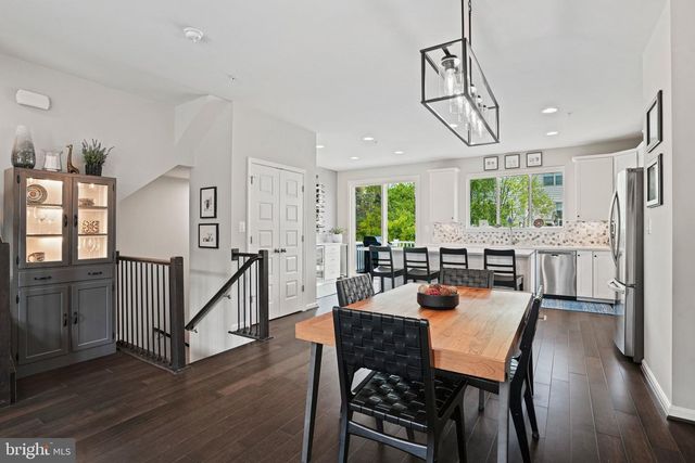 23 BURLWOOD DR, Millersville, MD 21108