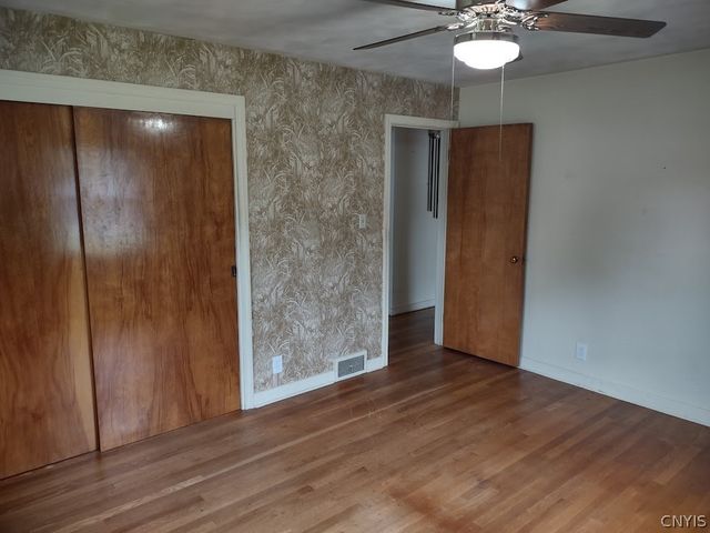 227 Fay Park Drive, Clay, NY 13212