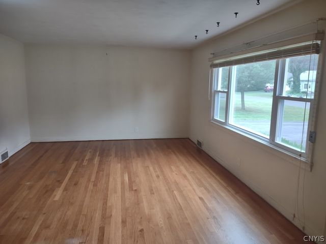 227 Fay Park Drive, Clay, NY 13212