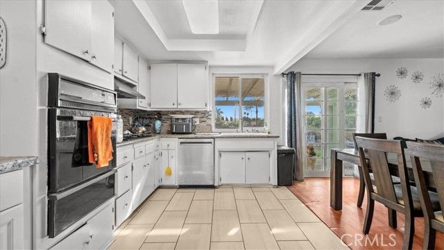 17547 Granada, Fontana, CA 92335