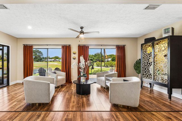 12800 SE Laurel Valley Lane, Hobe Sound, FL 33455