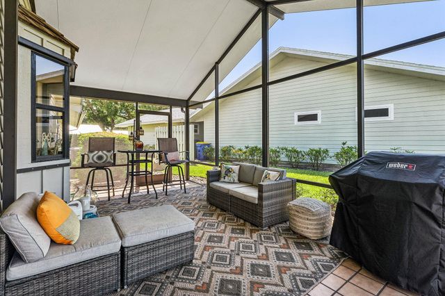 12800 SE Laurel Valley Lane, Hobe Sound, FL 33455