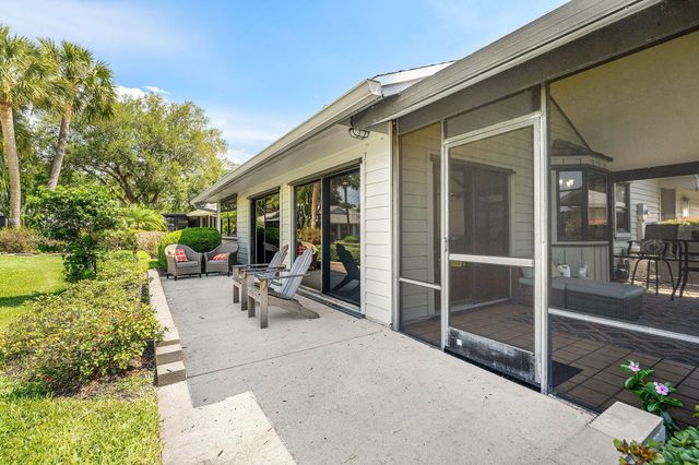 12800 SE Laurel Valley Lane, Hobe Sound, FL 33455