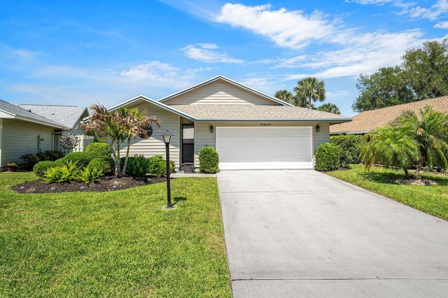 12800 SE Laurel Valley Lane, Hobe Sound, FL 33455