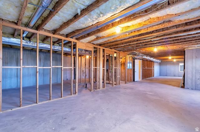 11643 S GRANDVILLE AVE, South Jordan, UT 84009