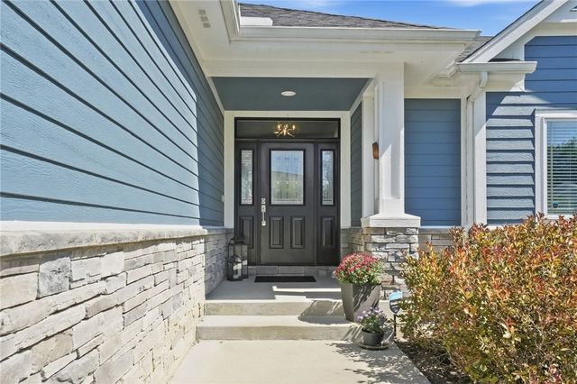 90 Marisha Court, Springboro, OH 45066