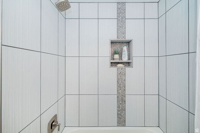 1026 W 3800 N, Pleasant View, UT 84414