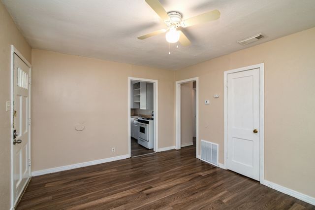 6161 Brocks Lane A, Fort Worth, TX 76114