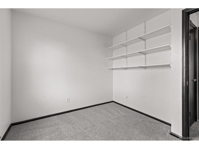 16562 E Louisiana Dr, Aurora, CO 80017
