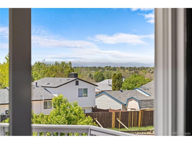 16562 E Louisiana Dr, Aurora, CO 80017