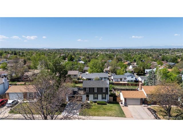 16562 E Louisiana Dr, Aurora, CO 80017