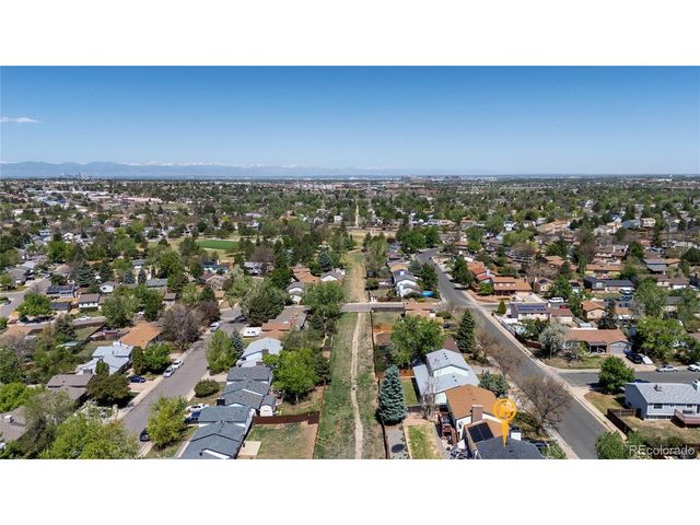 16562 E Louisiana Dr, Aurora, CO 80017
