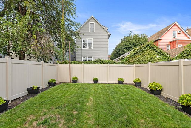 31 WEST 41ST ST, Bayonne, NJ 07002