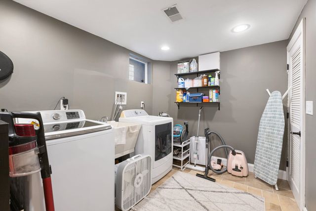 31 WEST 41ST ST, Bayonne, NJ 07002