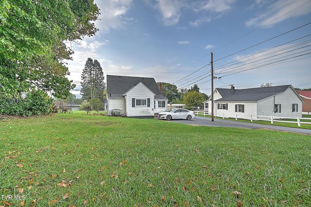 218 West Banner Street, Lebanon, VA 24266