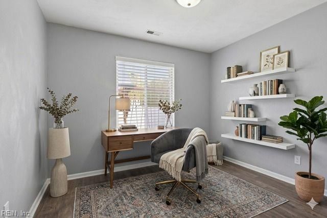 880 Los Colonis DR, Virginia Beach, VA 23456