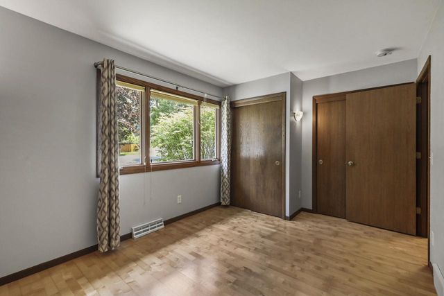 2914 Maple Grove Drive, Madison, WI 53719