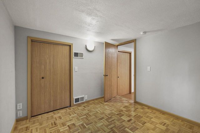 2914 Maple Grove Drive, Madison, WI 53719