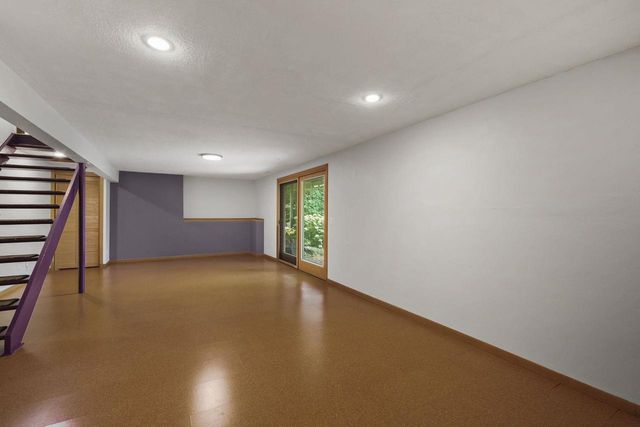 2914 Maple Grove Drive, Madison, WI 53719