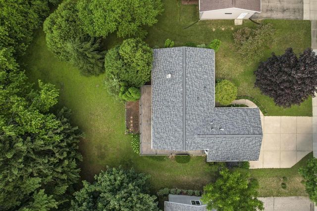 2914 Maple Grove Drive, Madison, WI 53719