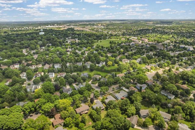 2914 Maple Grove Drive, Madison, WI 53719