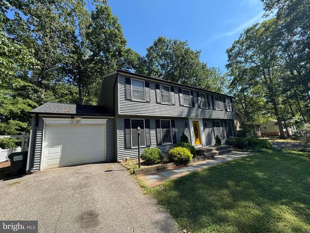 1002 HARBOUR DR, Stafford, VA 22554