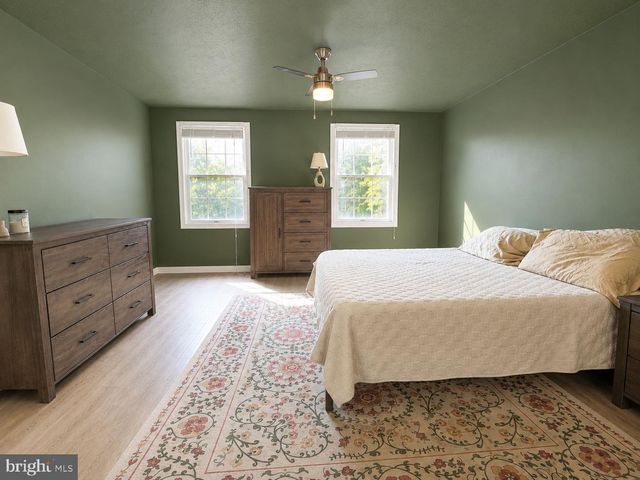 1002 HARBOUR DR, Stafford, VA 22554