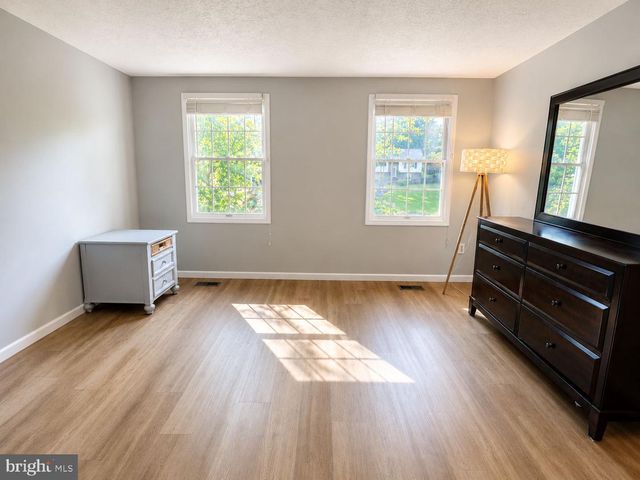 1002 HARBOUR DR, Stafford, VA 22554