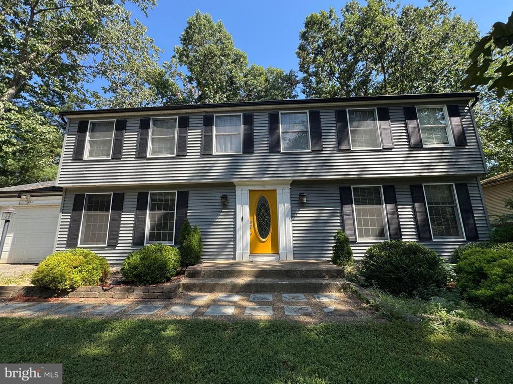 1002 HARBOUR DR, Stafford, VA 22554